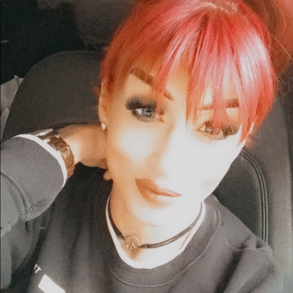 Meet your Posher, Diana